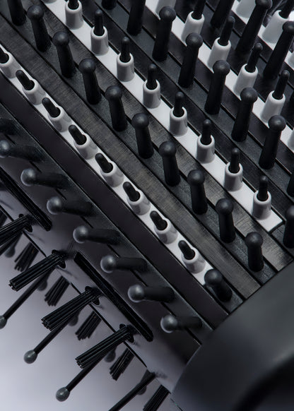 Volumizing Ceramic Ionic Hot Brush